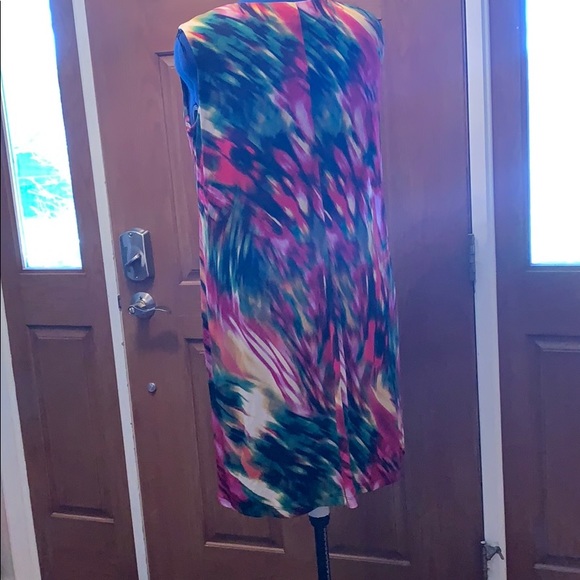 Colorful Dress - Picture 2 of 4